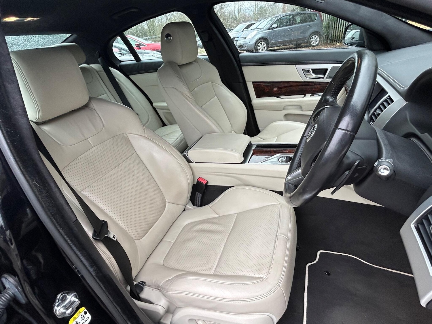 Used Jaguar XF 2012 for sale - 77783681: Photo 9