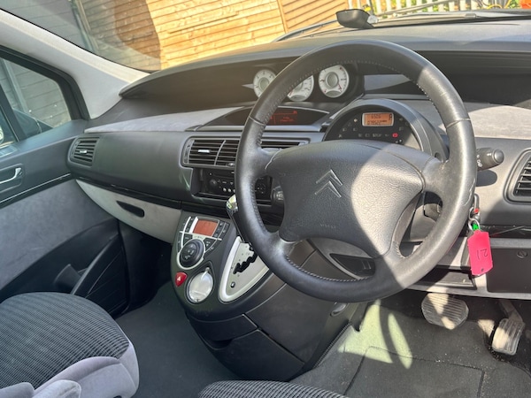 Used Citroen C8 2008 for sale - 76260523: Photo 15