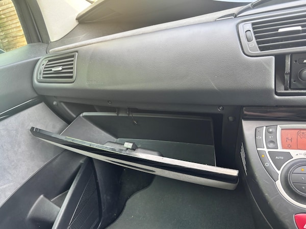 Used Citroen C8 2008 for sale - 76260523: Photo 50