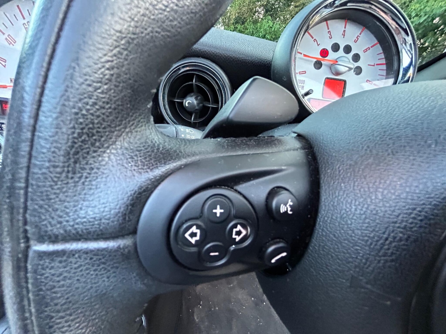 Used MINI Roadster 2012 for sale - 77768883: Photo 13