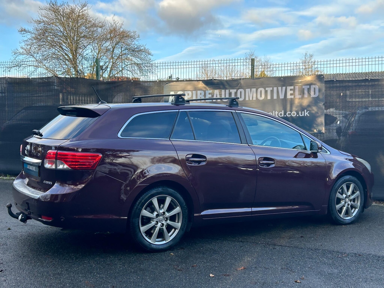 Used Toyota Avensis 2012 for sale - 77120286: Photo 10