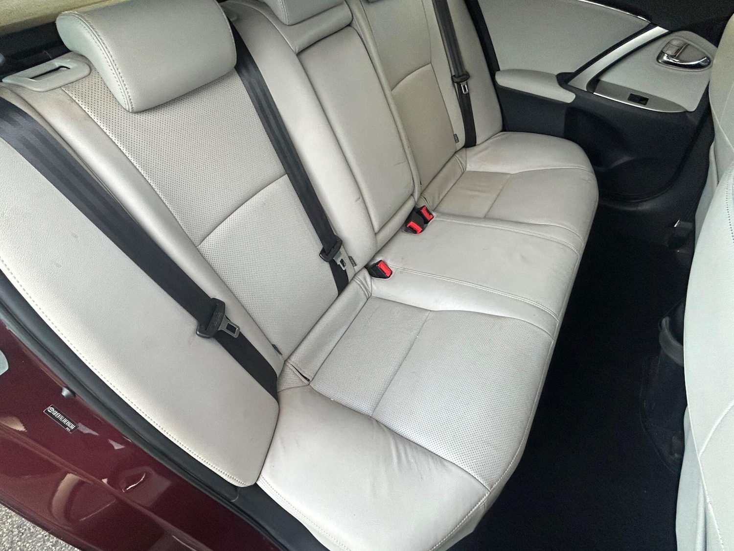 Used Toyota Avensis 2012 for sale - 77120286: Photo 19