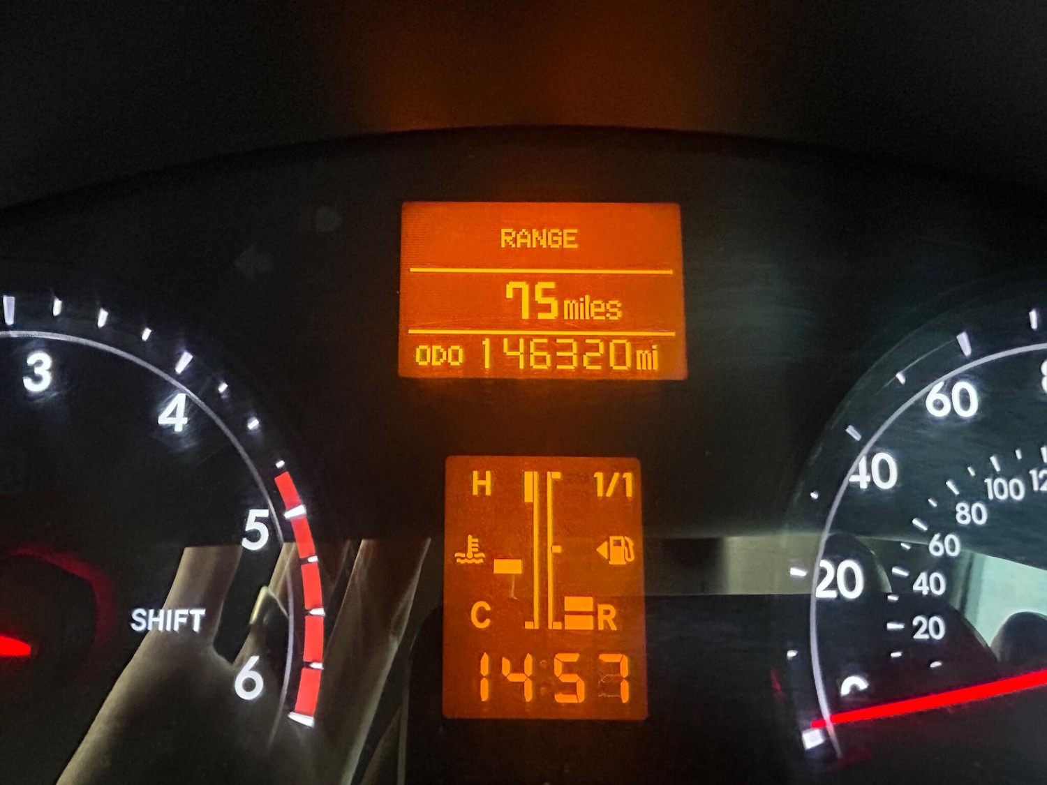 Used Toyota Avensis 2012 for sale - 77120286: Photo 37