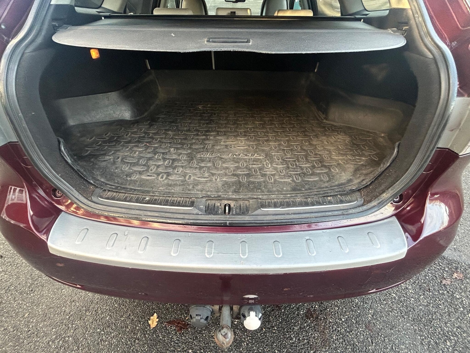 Used Toyota Avensis 2012 for sale - 77120286: Photo 38