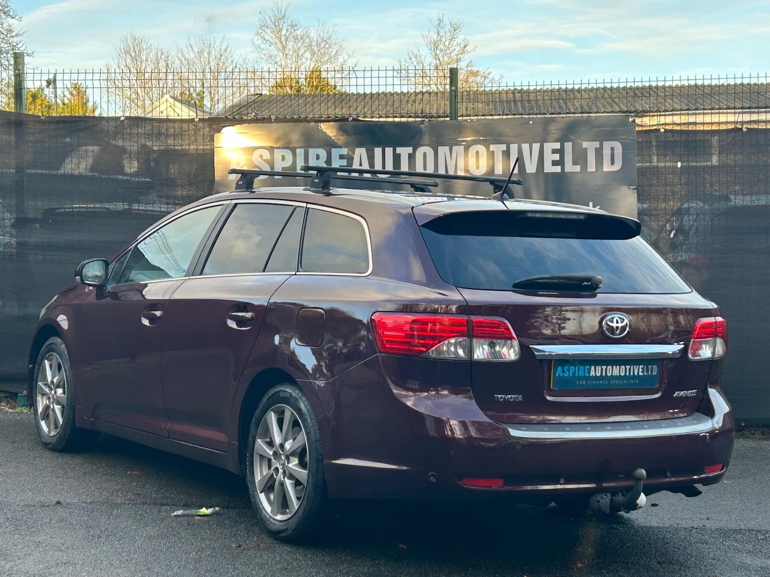 Used Toyota Avensis 2012 for sale - 77120286: Photo 4