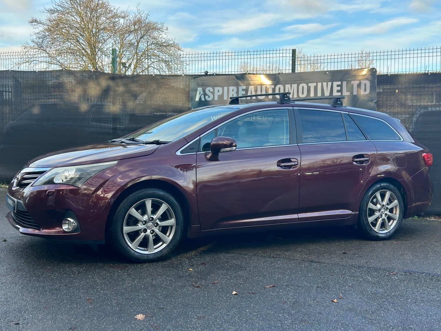 Used Toyota Avensis 2012 for sale - 77120286: Photo 6