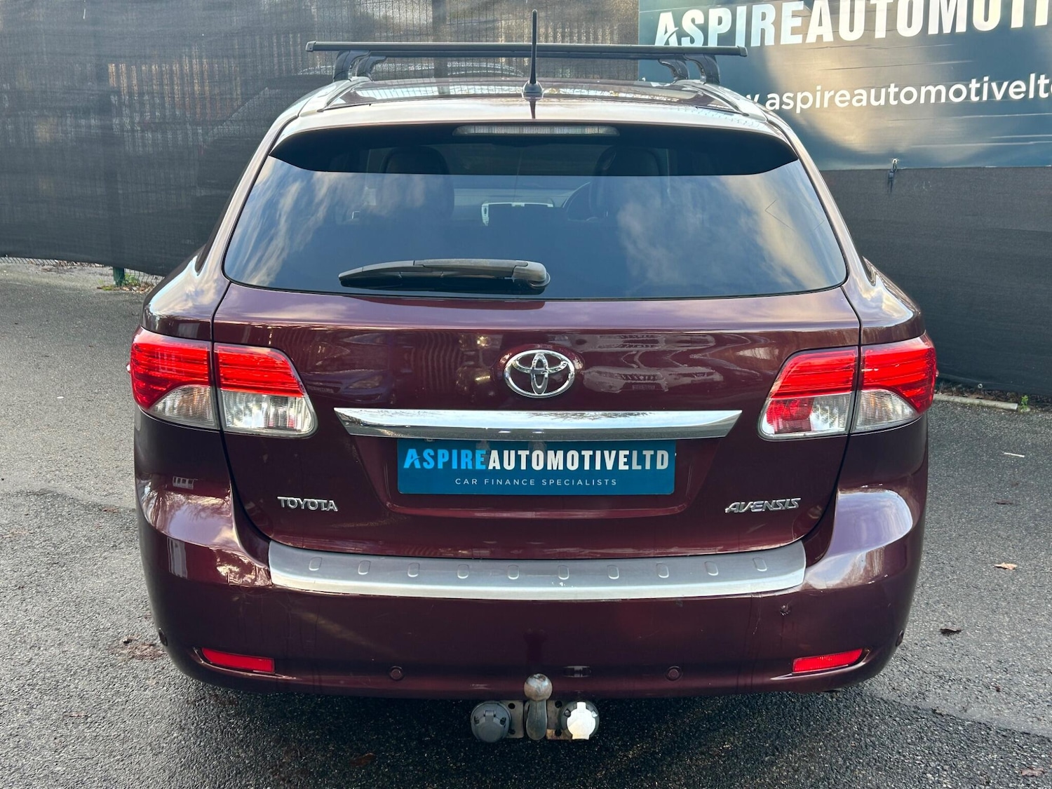 Used Toyota Avensis 2012 for sale - 77120286: Photo 8