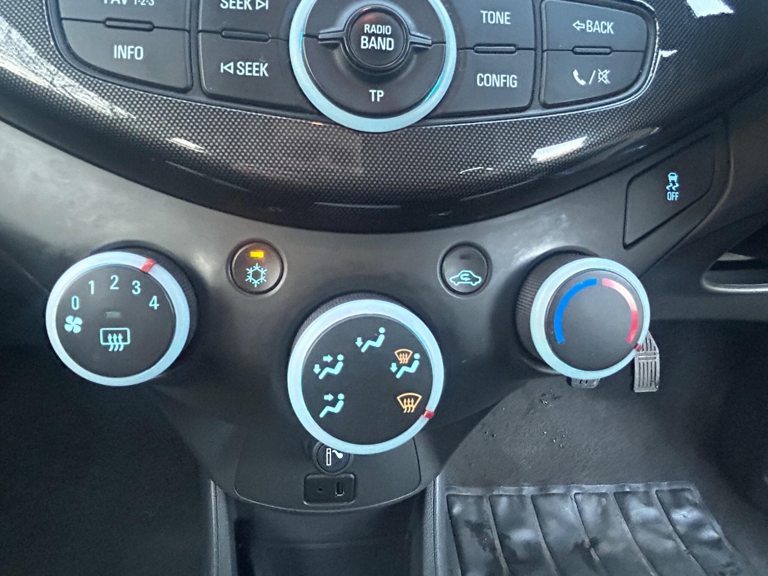 Used Chevrolet Spark 2013 for sale - 76952922: Photo 21