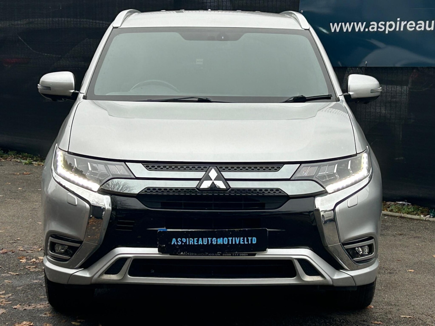 Used Mitsubishi Outlander 2018 for sale - 76701830: Photo 2