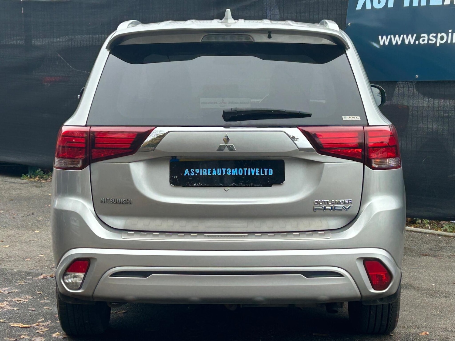 Used Mitsubishi Outlander 2018 for sale - 76701830: Photo 5