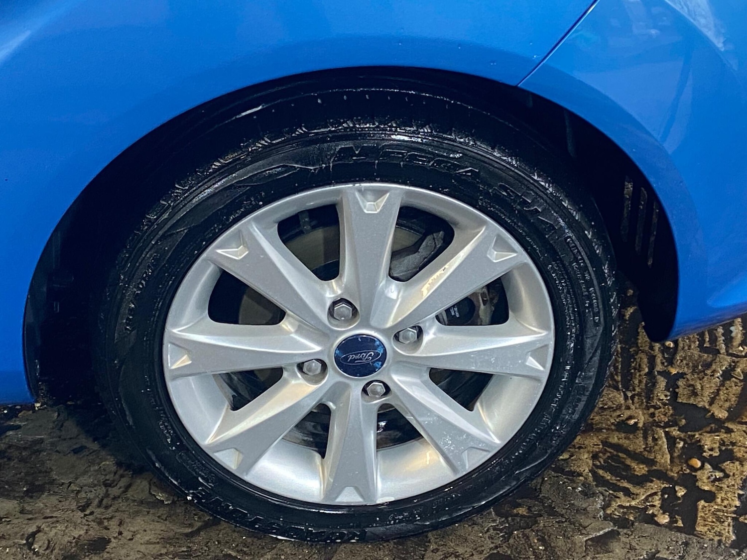 Used Ford Fiesta 2010 for sale - 76619903: Photo 14