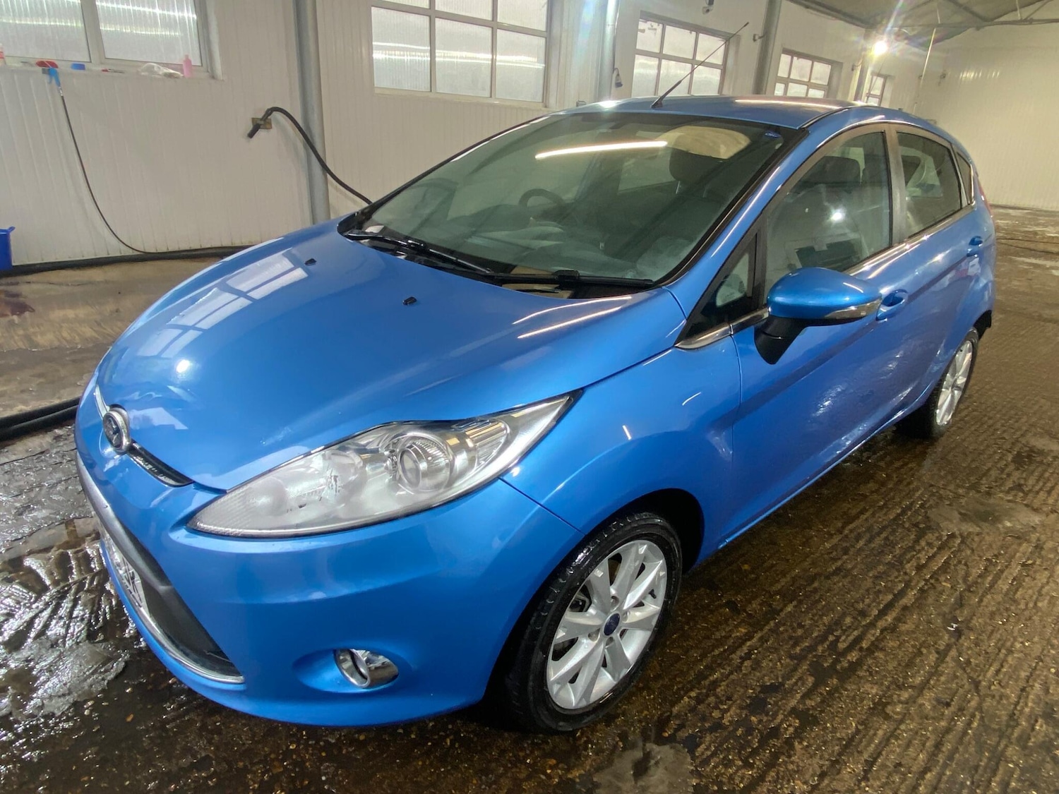 Used Ford Fiesta 2010 for sale - 76619903: Photo 3