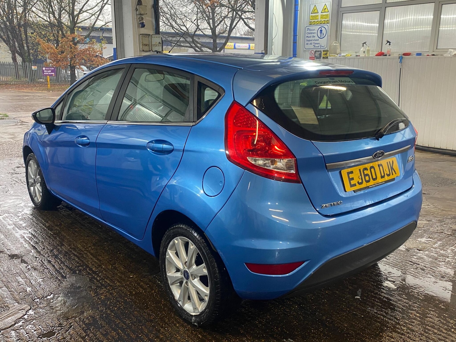 Used Ford Fiesta 2010 for sale - 76619903: Photo 6