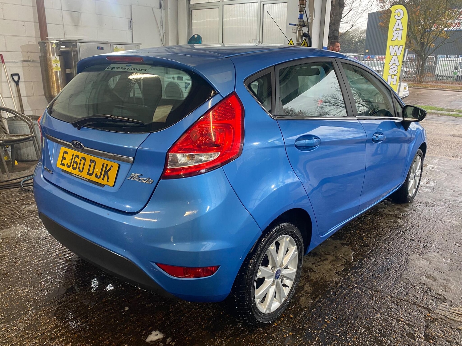 Used Ford Fiesta 2010 for sale - 76619903: Photo 8