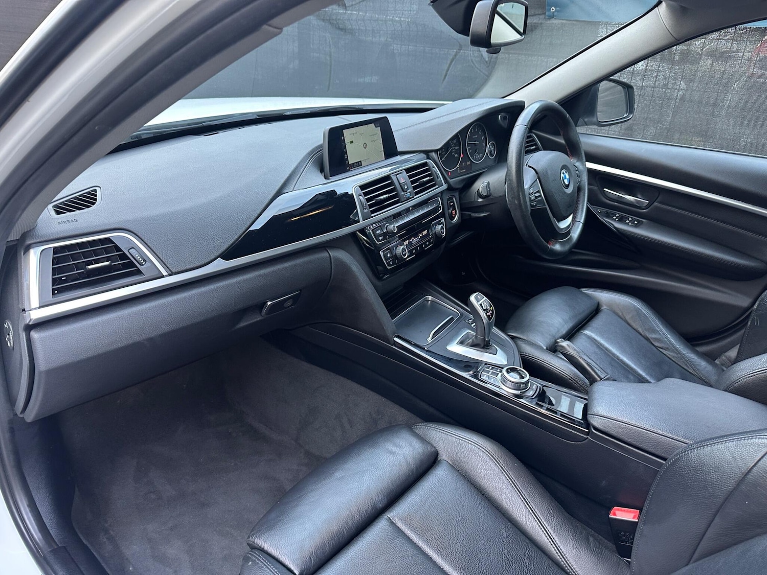 Used BMW 3 Series 2018 for sale - 76561132: Photo 18