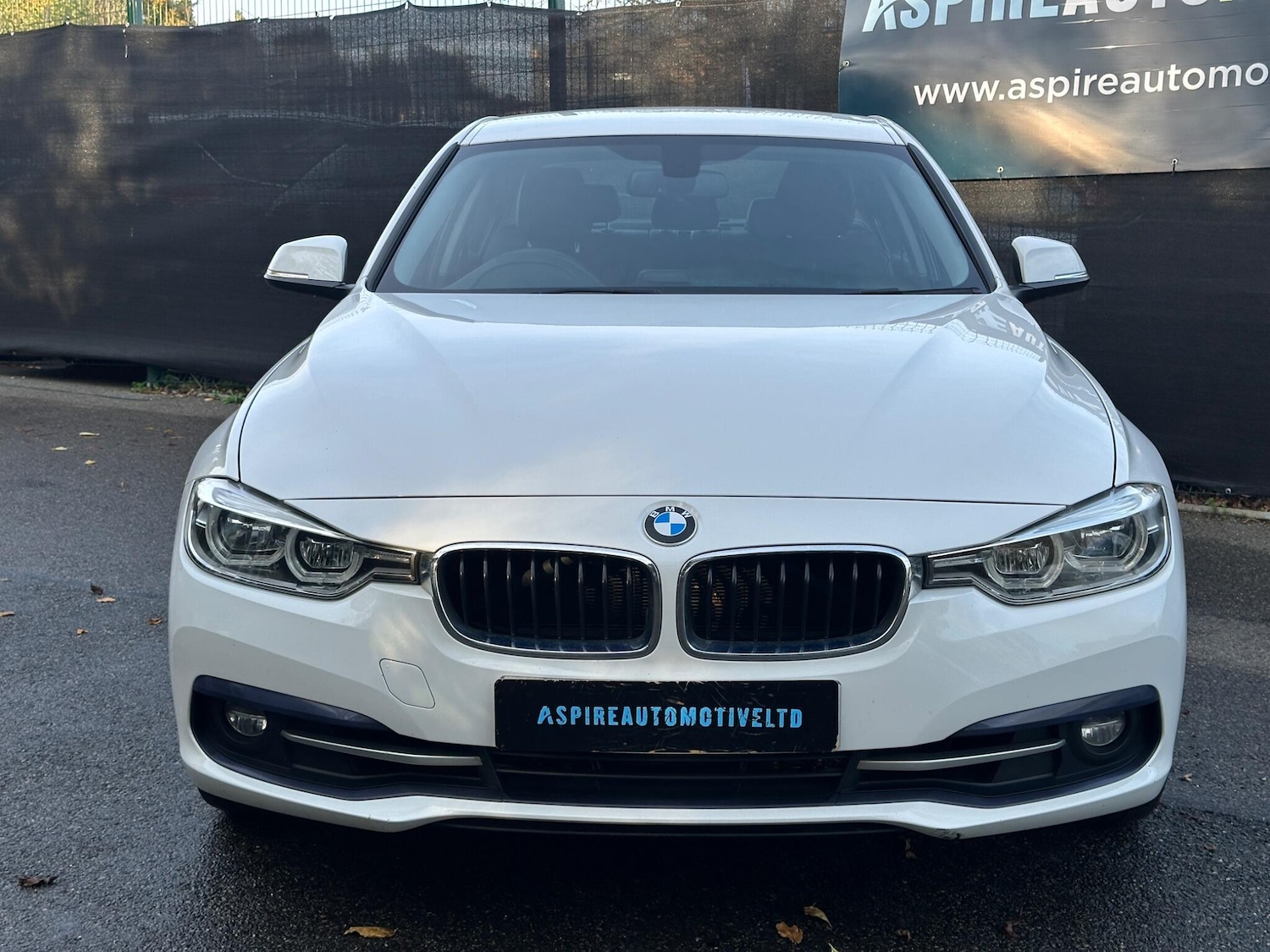Used BMW 3 Series 2018 for sale - 76561132: Photo 2