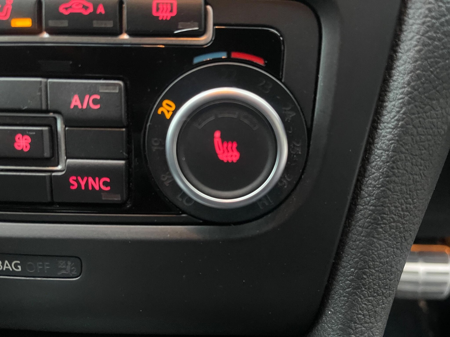 Used Volkswagen Golf 2012 for sale - 76398773: Photo 22