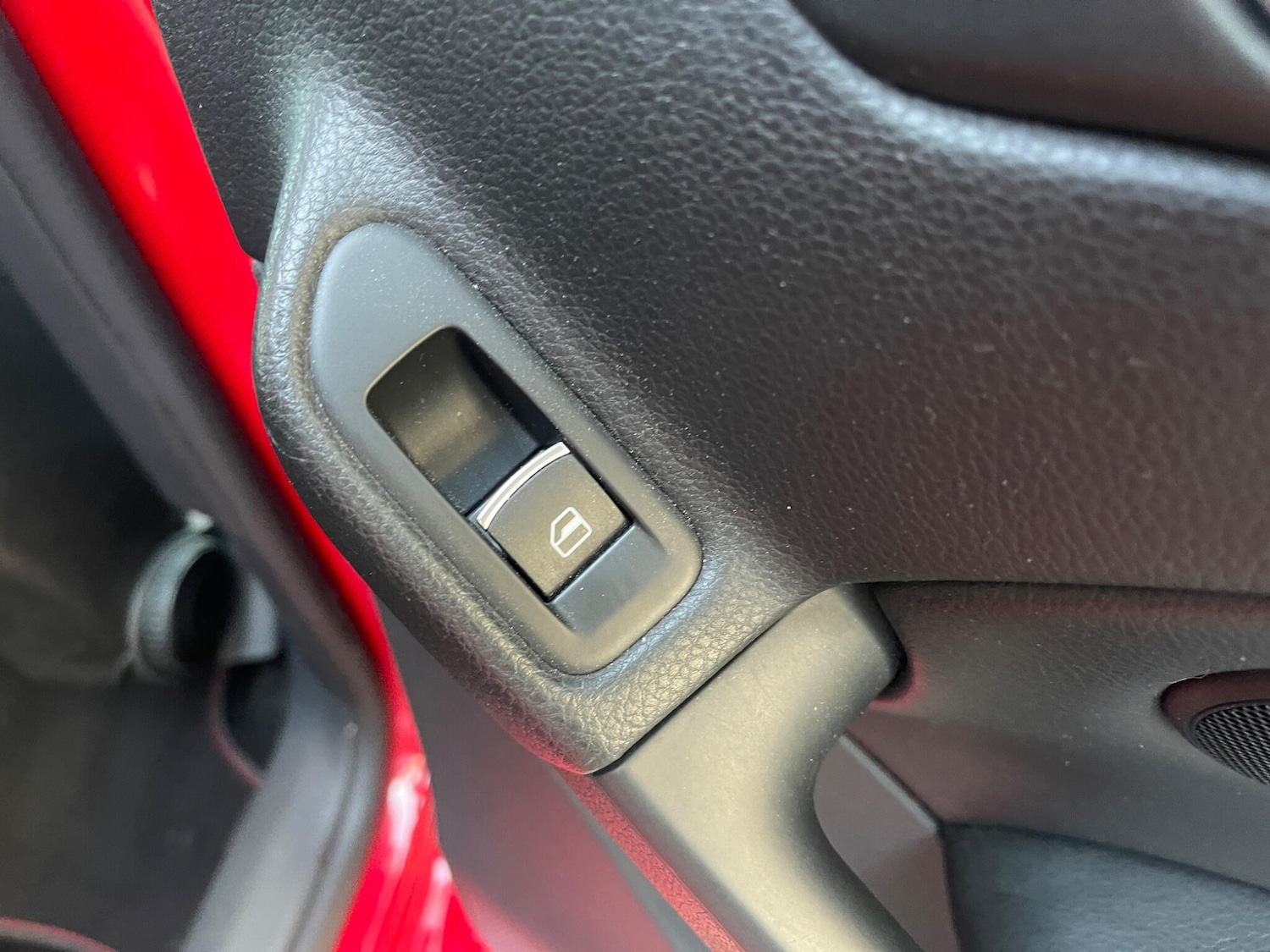 Used Volkswagen Golf 2012 for sale - 76398773: Photo 26