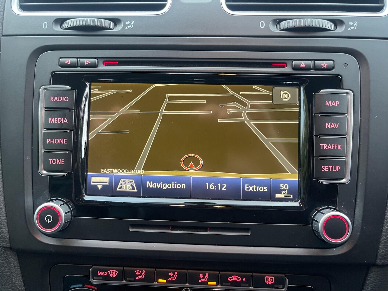 Used Volkswagen Golf 2012 for sale - 76398773: Photo 37