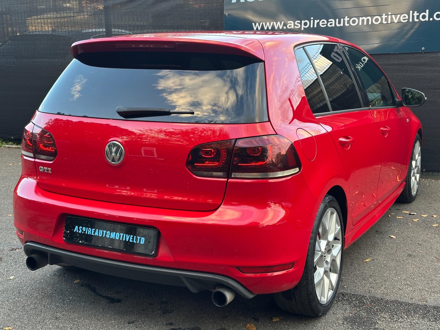 Used Volkswagen Golf 2012 for sale - 76398773: Photo 7
