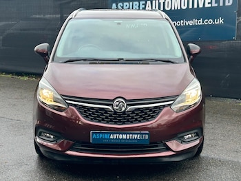 Used Vauxhall Zafira Tourer 2018 for sale - 77143152: Photo
