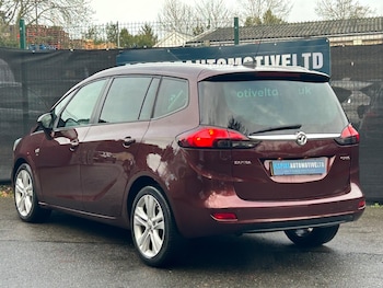 Used Vauxhall Zafira Tourer 2018 for sale - 77143152: Photo