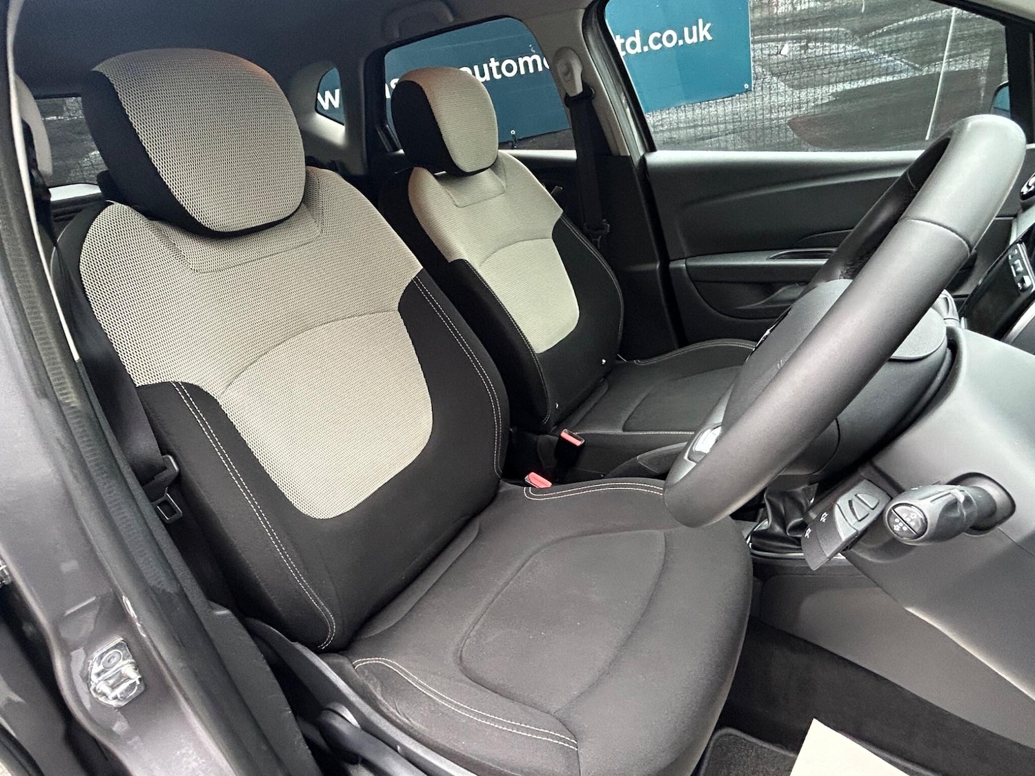 Used Renault Captur 2019 for sale - 77143402: Photo 11