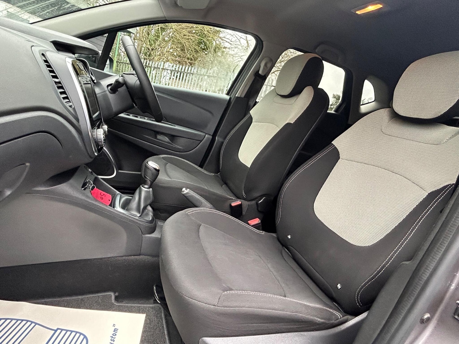 Used Renault Captur 2019 for sale - 77143402: Photo 12