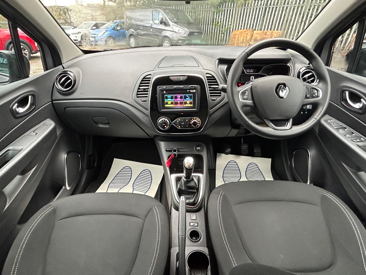 Used Renault Captur 2019 for sale - 77143402: Photo 14