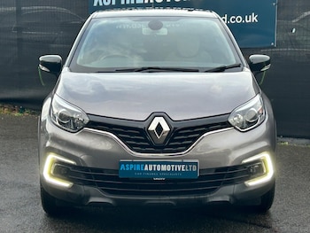 Used Renault Captur 2019 for sale - 77143402: Photo