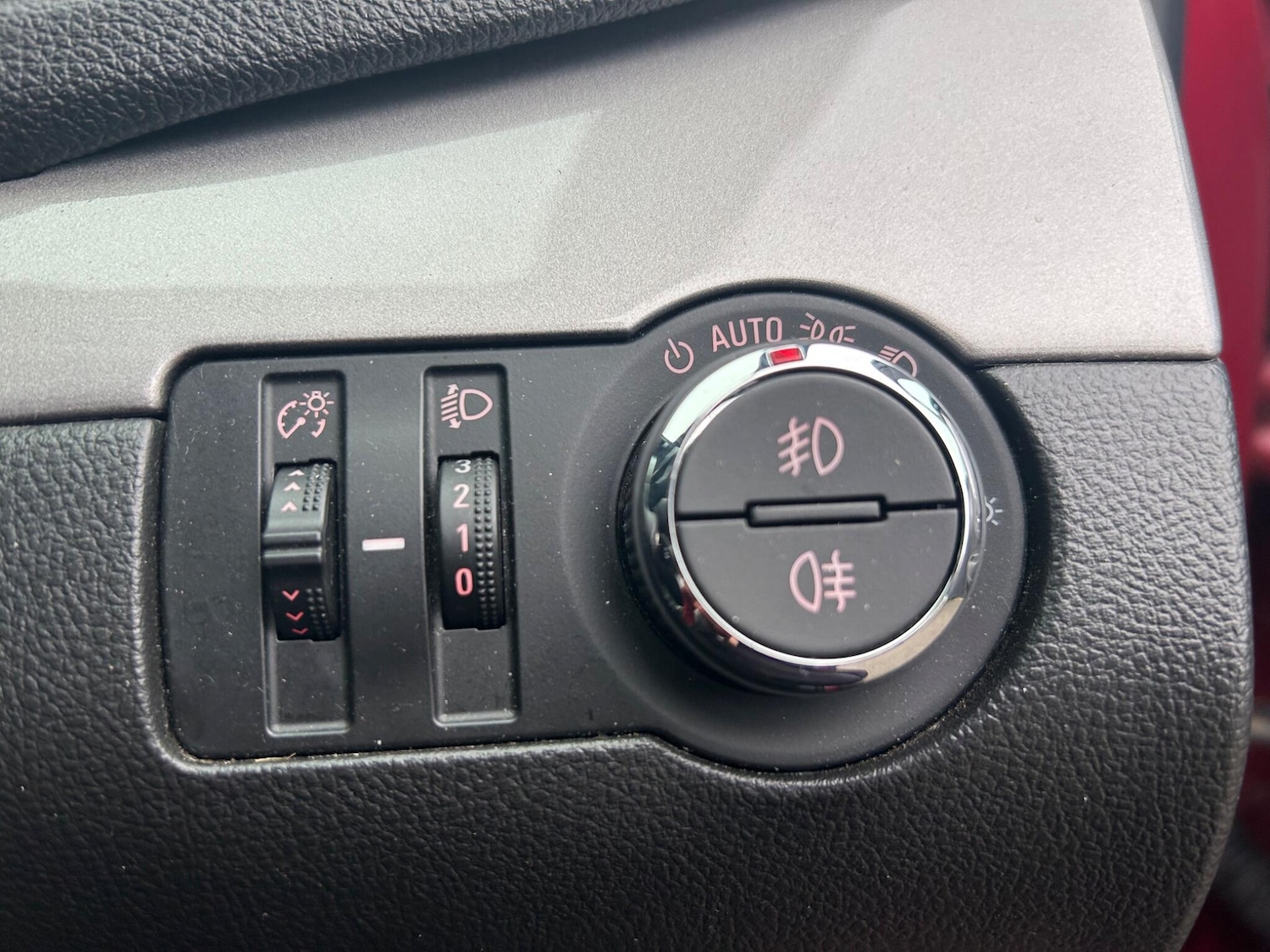 Used Vauxhall Mokka 2014 for sale - 77538008: Photo 24