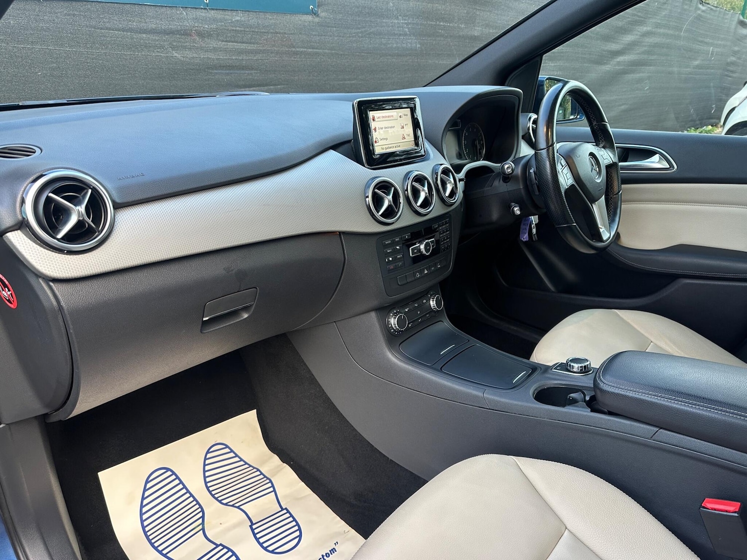 Used Mercedes-Benz B Class 2012 for sale - 76608347: Photo 12