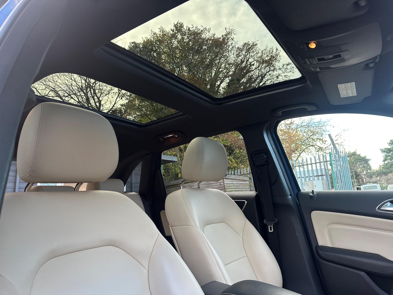 Used Mercedes-Benz B Class 2012 for sale - 76608347: Photo 18