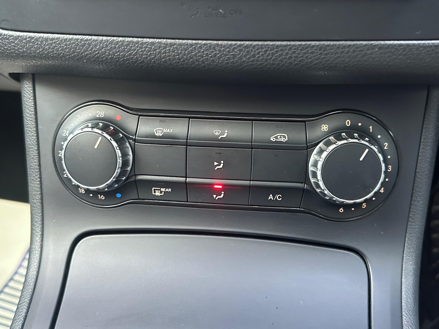 Used Mercedes-Benz B Class 2012 for sale - 76608347: Photo 32