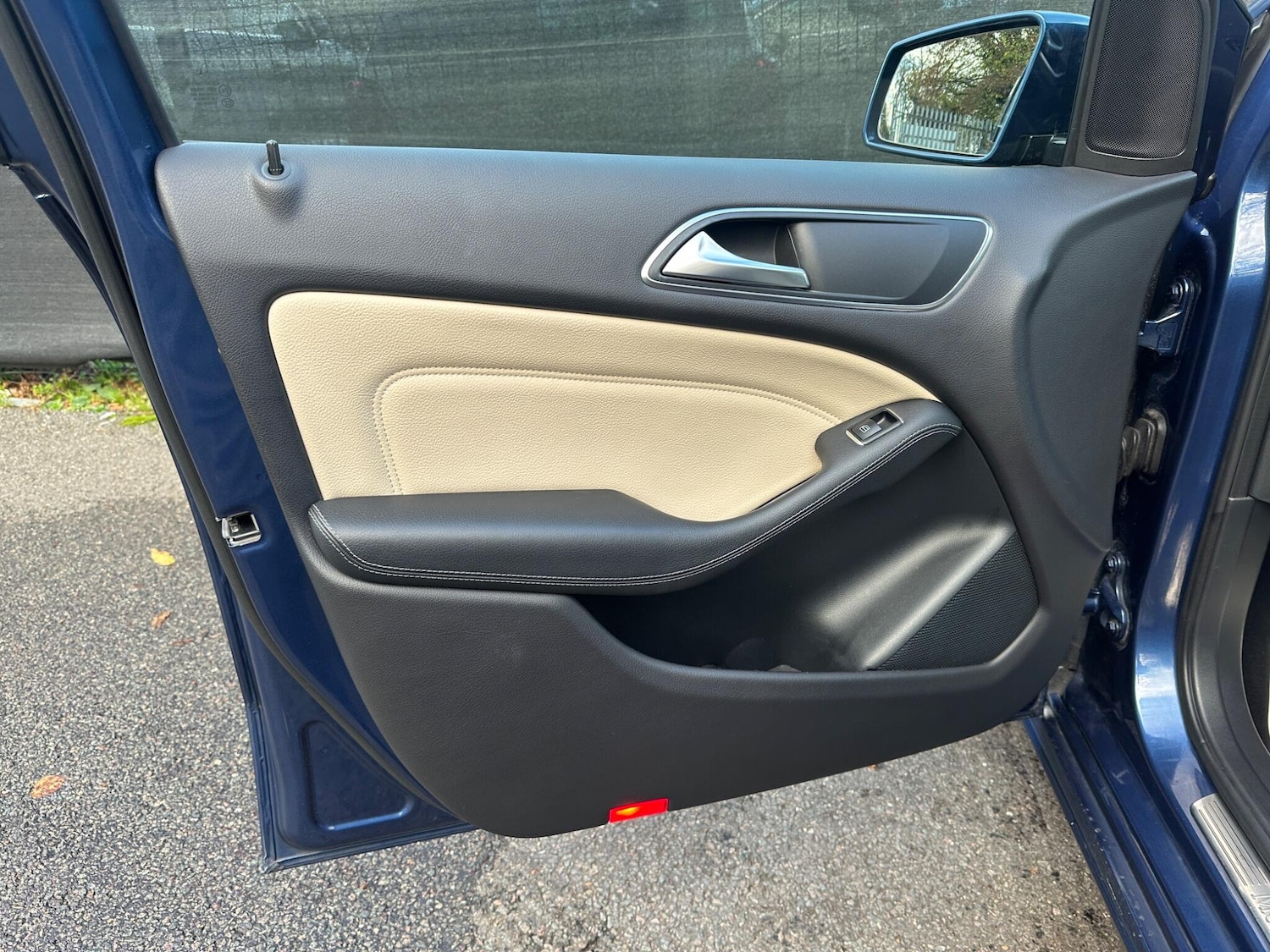 Used Mercedes-Benz B Class 2012 for sale - 76608347: Photo 35