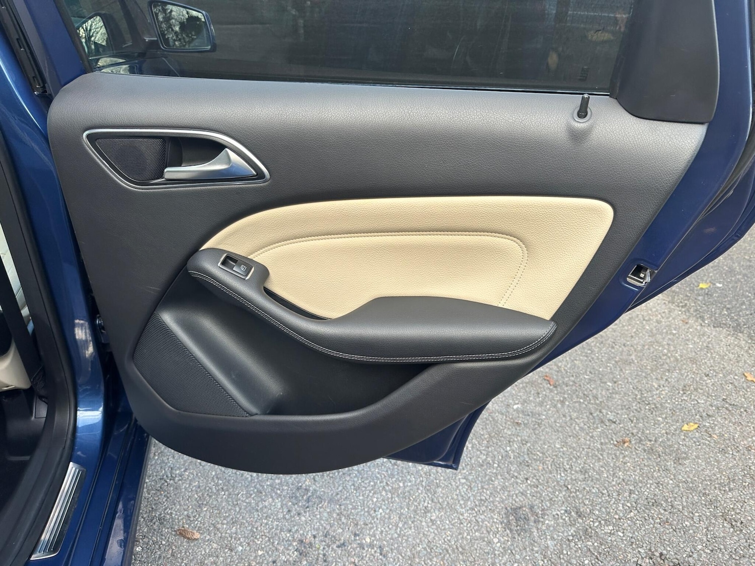 Used Mercedes-Benz B Class 2012 for sale - 76608347: Photo 38