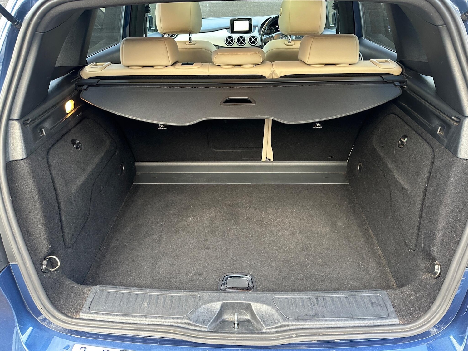 Used Mercedes-Benz B Class 2012 for sale - 76608347: Photo 42