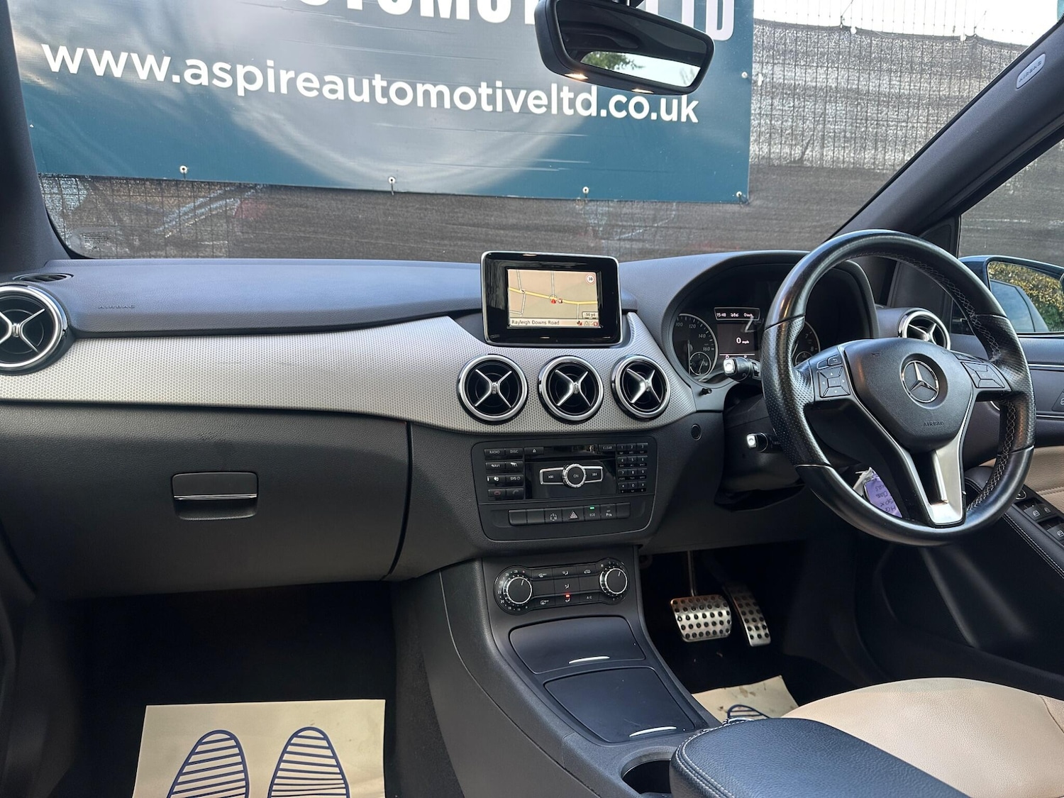 Used Mercedes-Benz B Class 2012 for sale - 76608347: Photo 9