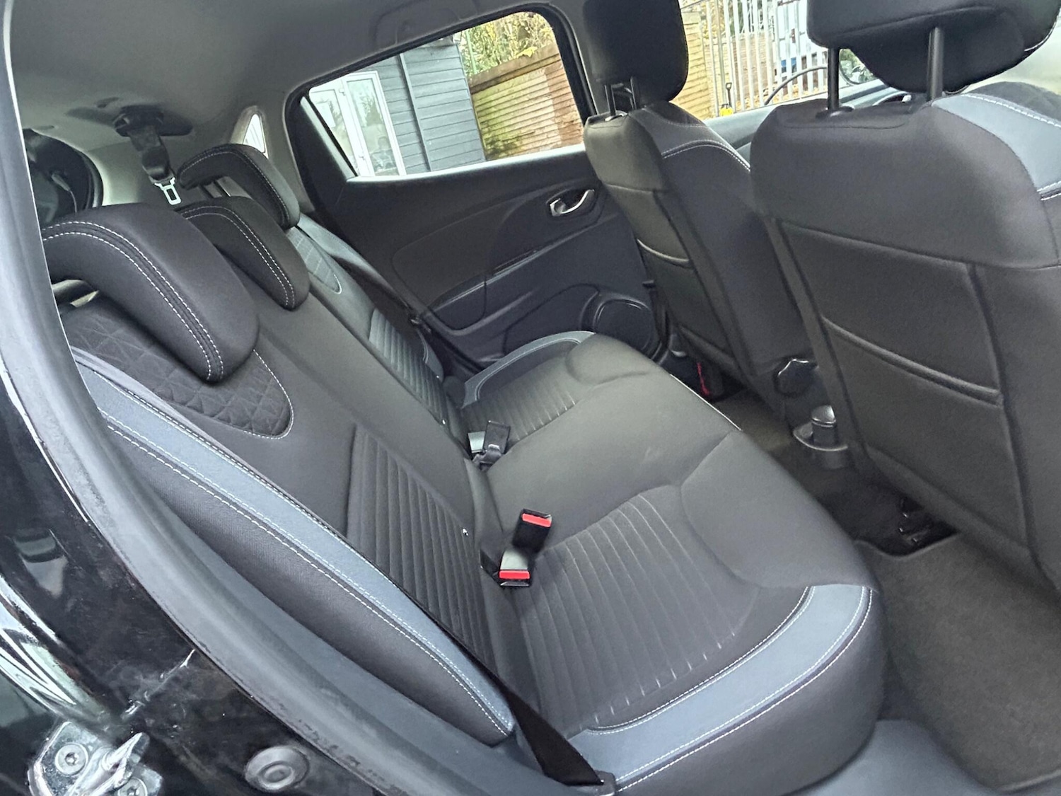 Used Renault Clio 2016 for sale - 76952746: Photo 14