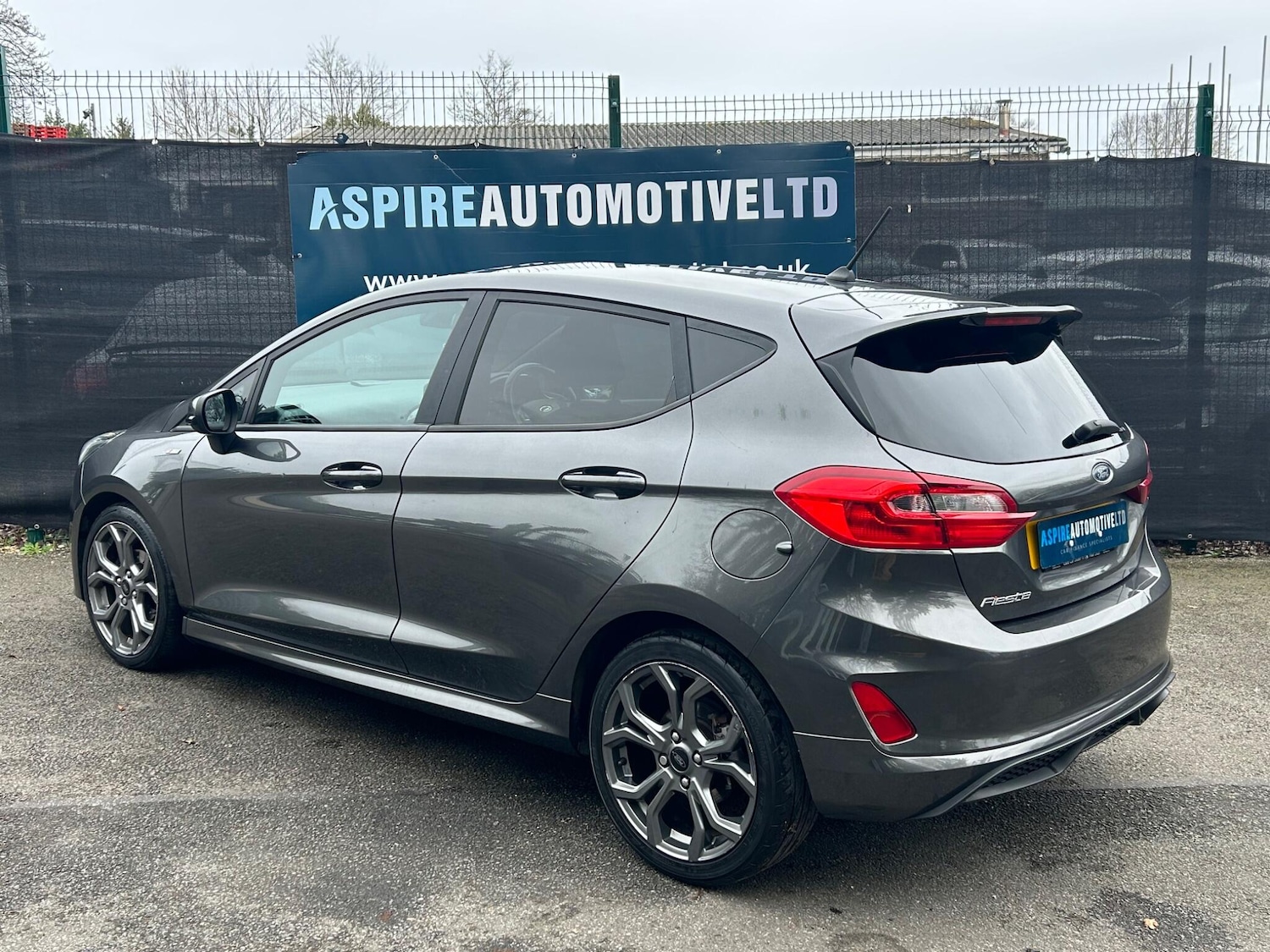 Used Ford Fiesta 2018 for sale - 77612918: Photo 5