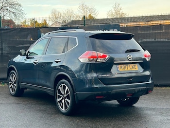 Used Nissan X-Trail 2017 for sale - 77143811: Photo