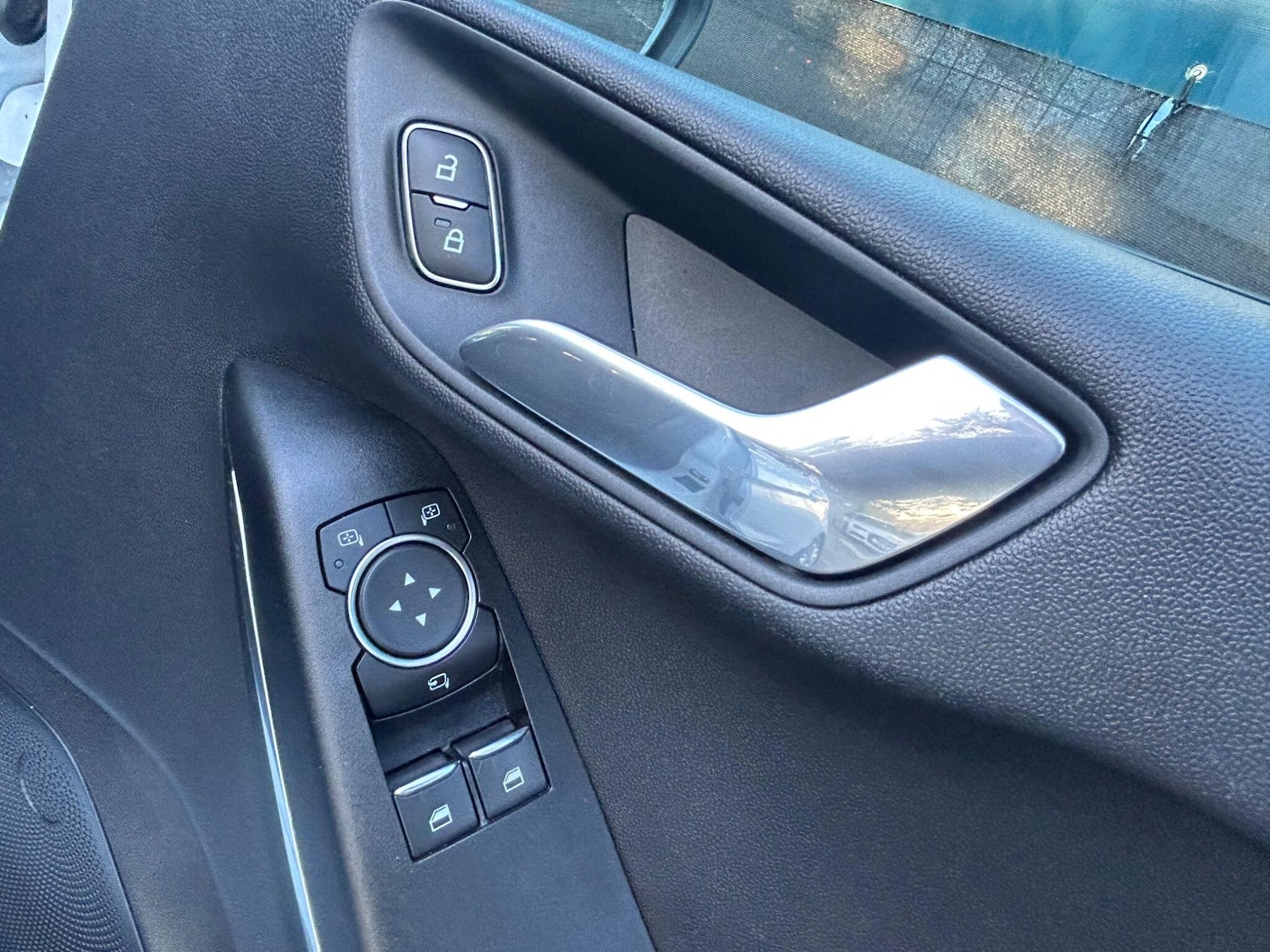 Used Ford Fiesta 2018 for sale - 76952300: Photo 21