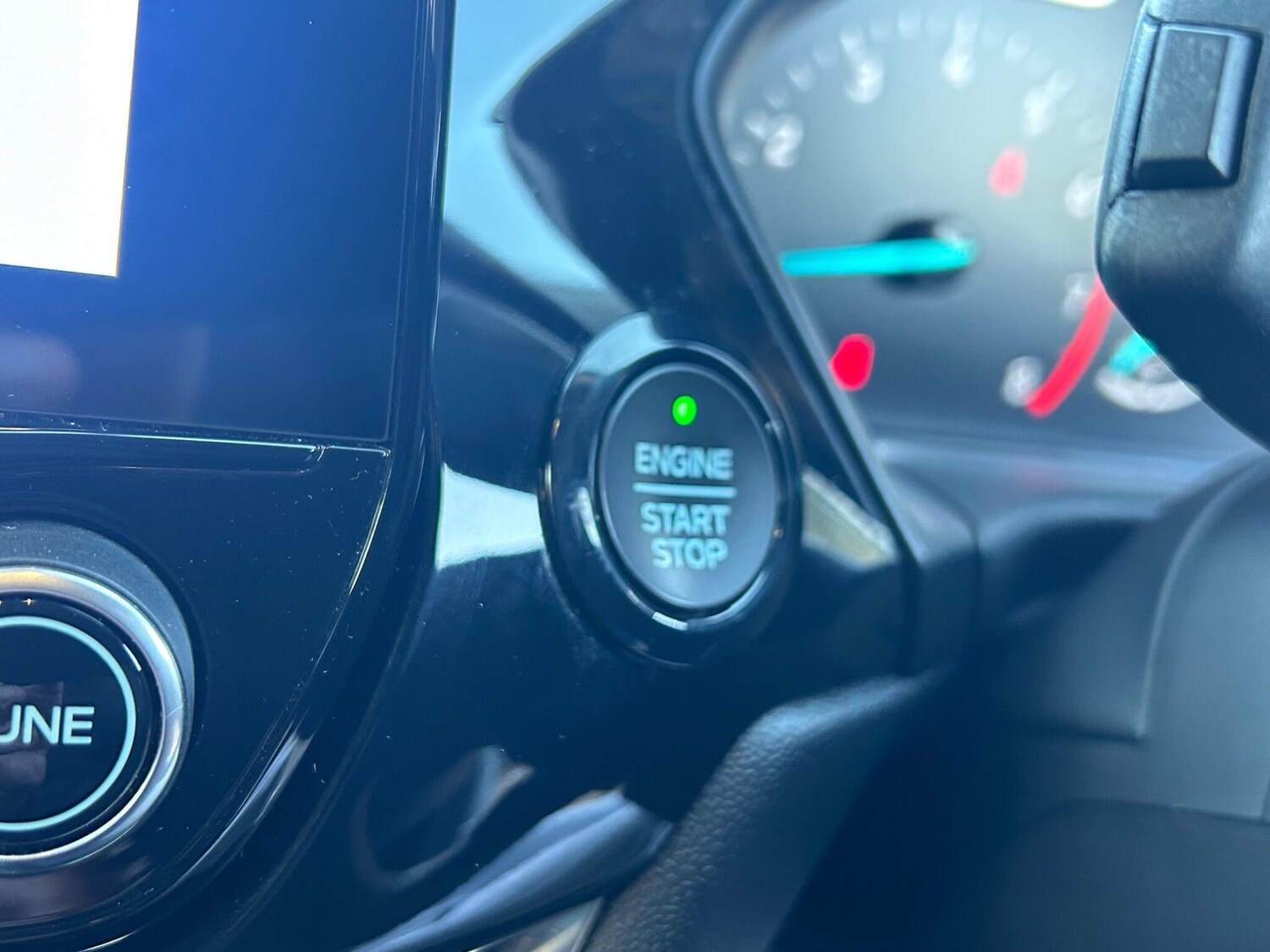 Used Ford Fiesta 2018 for sale - 76952300: Photo 24