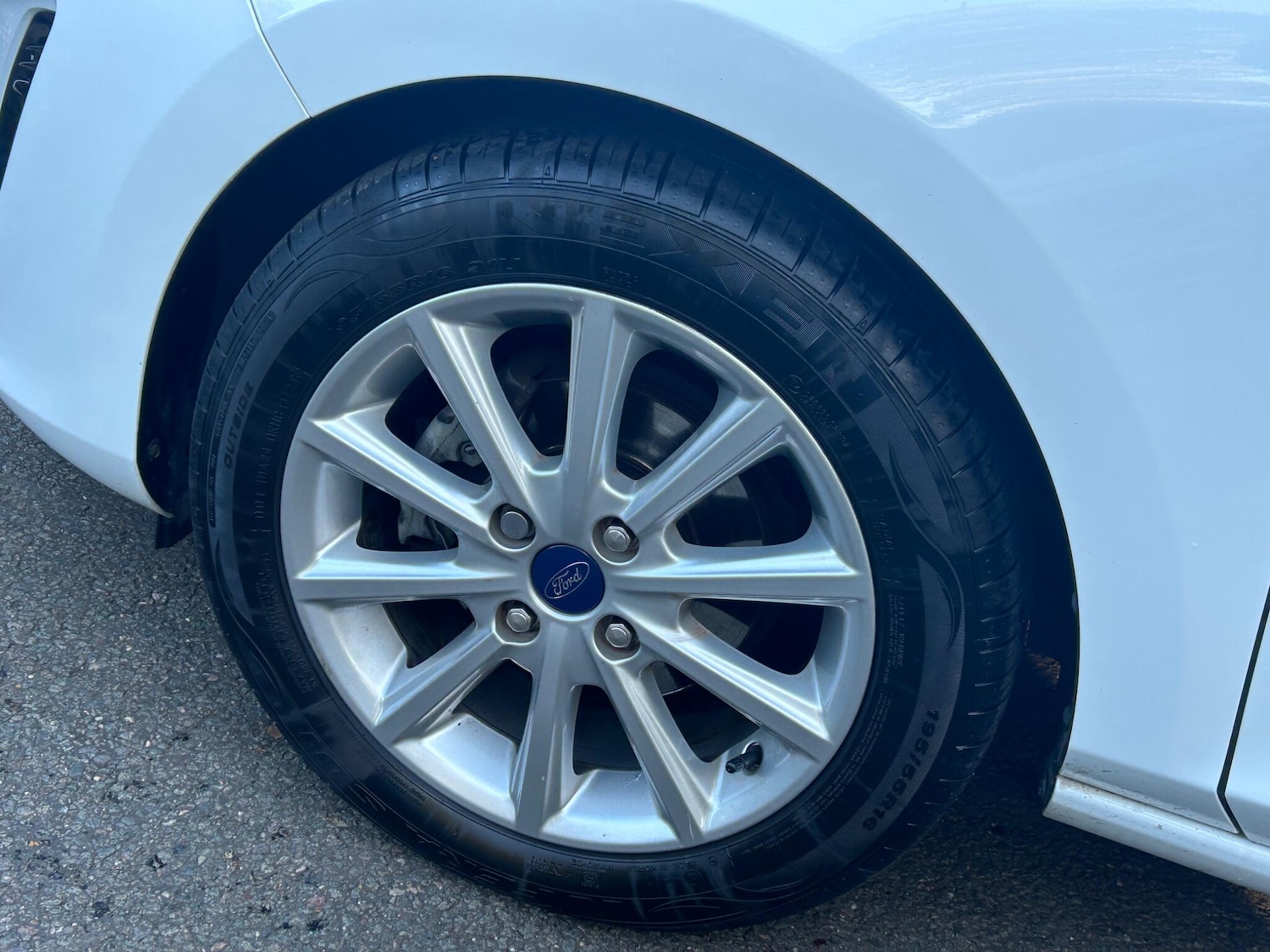 Used Ford Fiesta 2018 for sale - 76952300: Photo 29