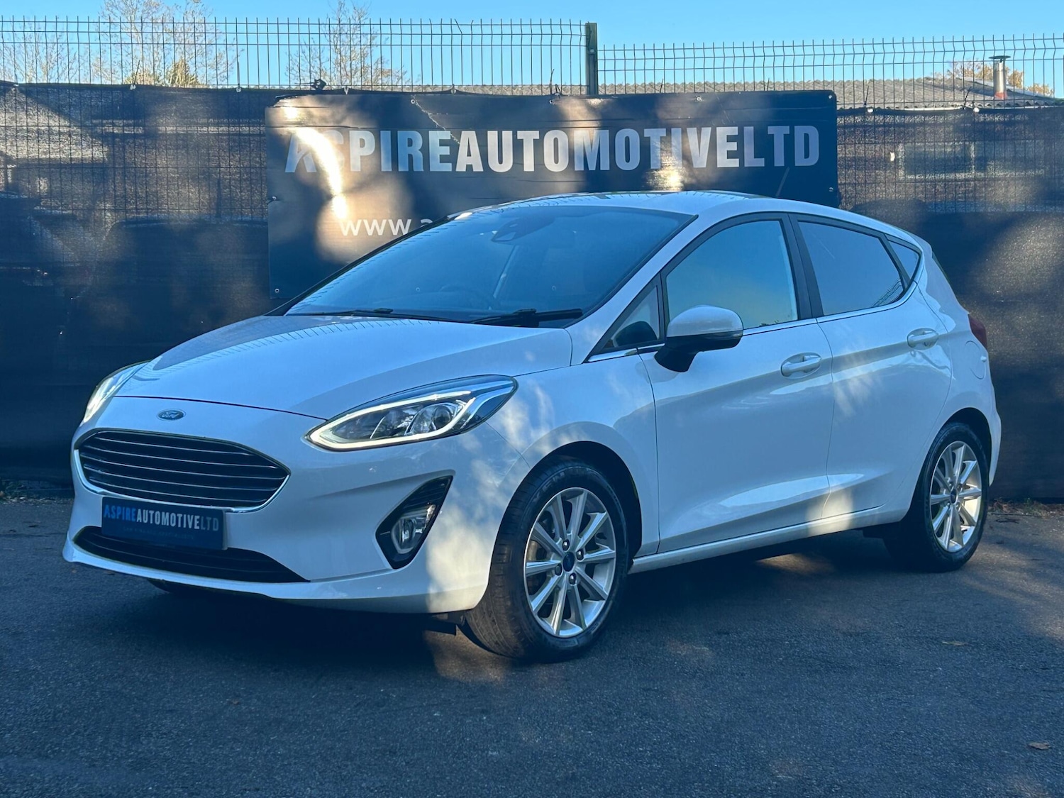 Used Ford Fiesta 2018 for sale - 76952300: Photo 3