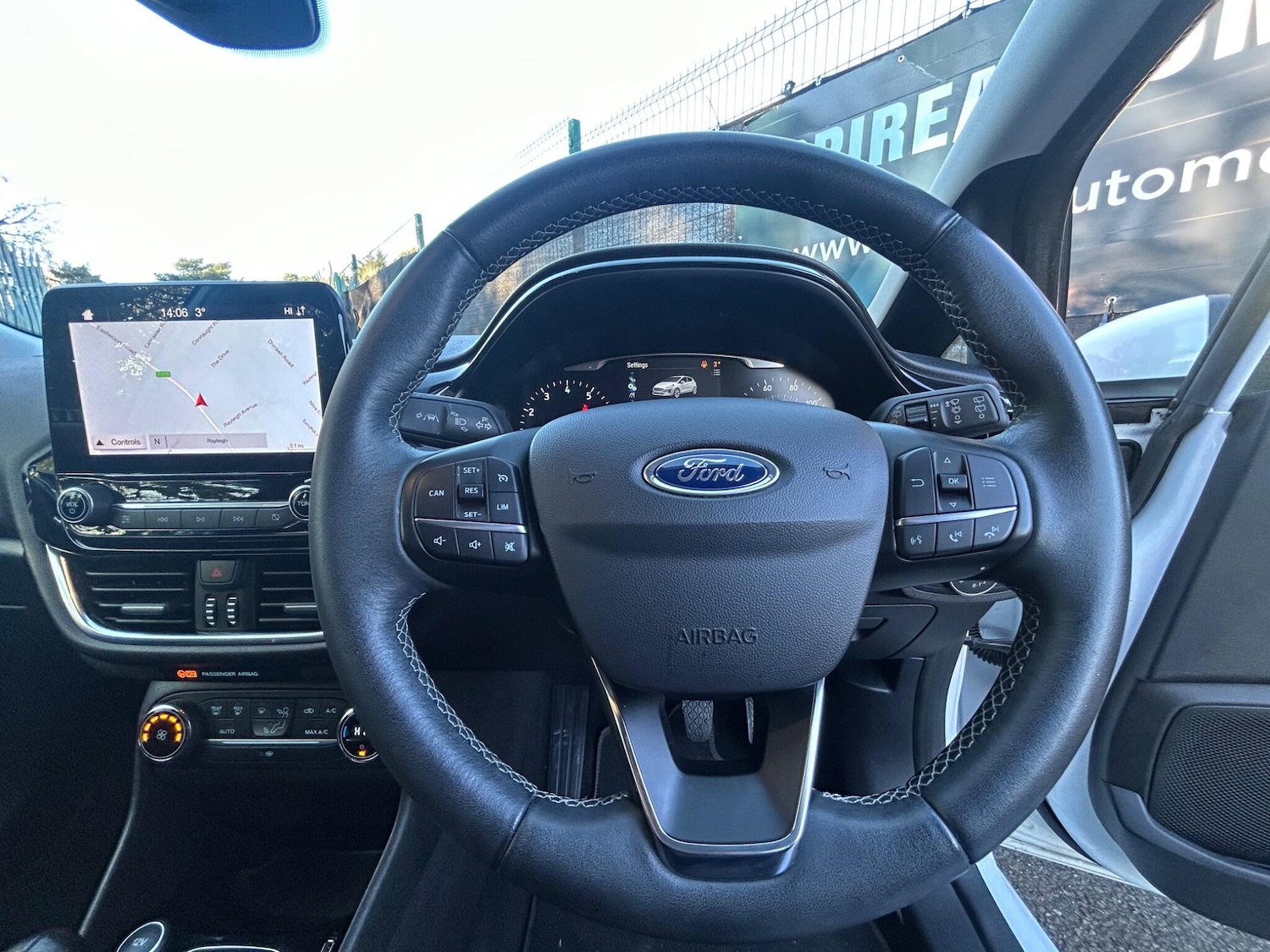 Used Ford Fiesta 2018 for sale - 76952300: Photo 36