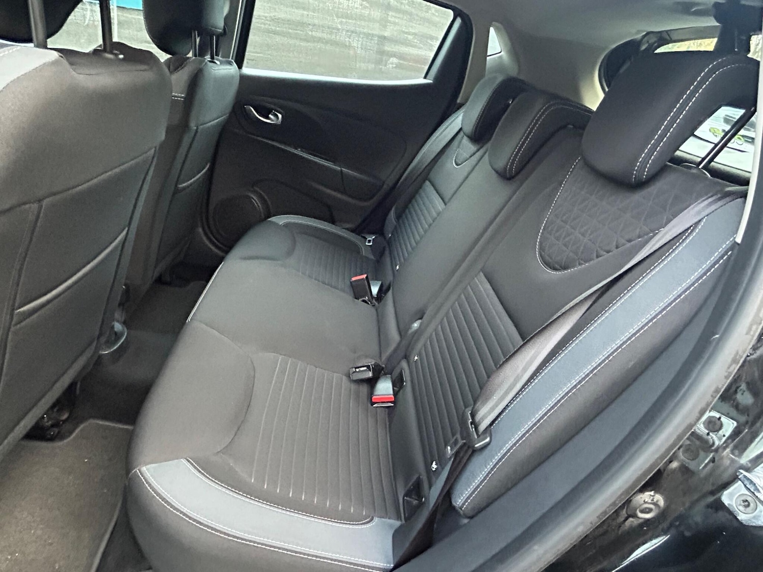 Used Renault Clio 2016 for sale - 76850372: Photo 15