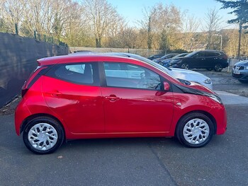 Used Toyota AYGO 2021 for sale - 78784783: Photo