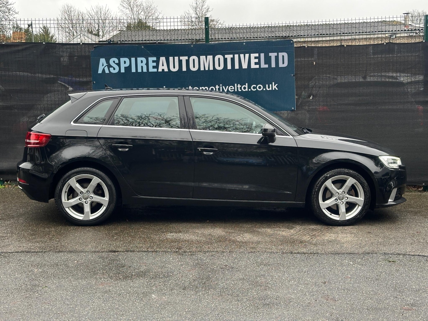 Used Audi A3 2016 for sale - 77305151: Photo 8