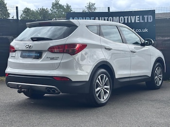 Used Hyundai Santa Fe 2015 for sale - 75319369: Photo
